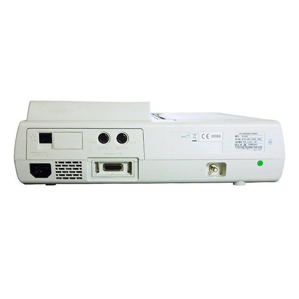 Двенадцатиканальный кардиограф Fukuda Denshi CardiMax FX-8322 с экраном