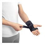 Бандаж фиксирующий на запястье с шиной, модель 1411, размер 1, черный